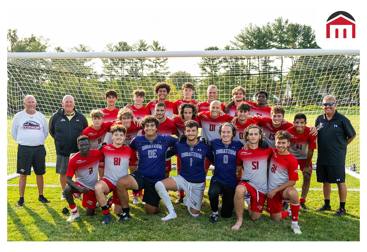 Montco Mustangs Men's Soccer Team Photo