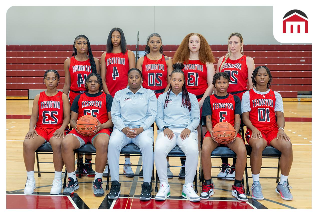 Montco women's basketball players team photo